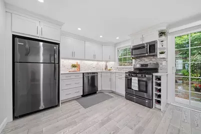 10 Oliver Street #B, Haverhill, MA 01832 - Photo 8