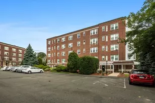 21 Bradlee Rd, Medford, MA 02155 - Photo 20