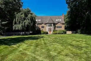 26 Liberty Hill Dr, Blackstone, MA 01504 - Photo 1