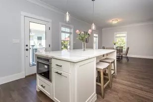 59 Cherry St, Waltham, MA 02543 - Photo 8