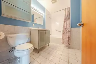 351 Pleasant St, Northampton, MA 01060 - Photo 14
