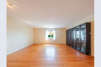 351 Pleasant St #9, Northampton, MA 01060 - Photo 10