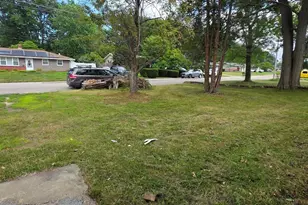 126 Lynn Rd, Brockton, MA 02302 - Photo 18