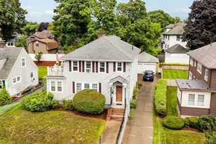 27 Pitcher Ave, Medford, MA 02155 - Photo 2