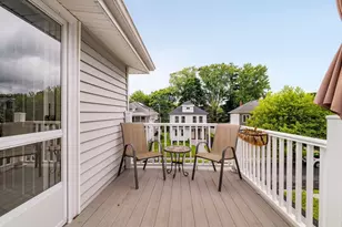 27 Pitcher Ave, Medford, MA 02155 - Photo 12