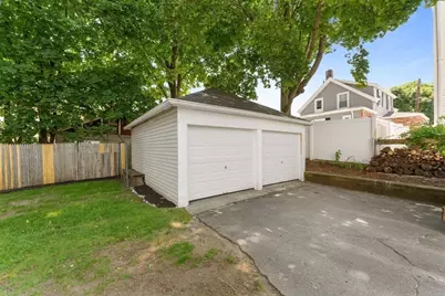 10-12 Auburn St, Waltham, MA 02453 - Photo 24