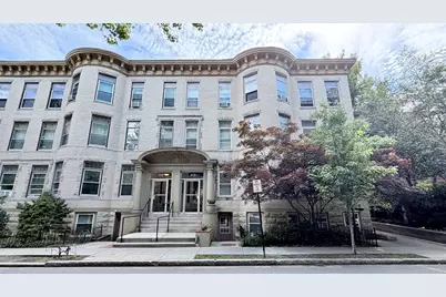 40 Winchester St #8, Brookline, MA 02446 - Photo 14