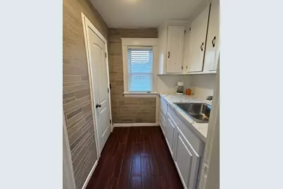 15 Dinsmore Street, Lowell, MA 01852 - Photo 10