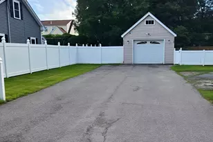 15 Dinsmore St, Lowell, MA 01852 - Photo 22
