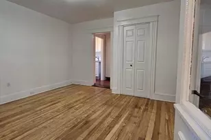 15 Dinsmore St, Lowell, MA 01852 - Photo 4