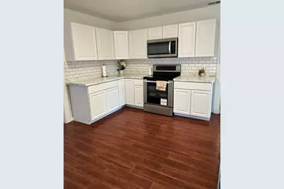 15 Dinsmore Street, Lowell, MA 01852 - Photo 8