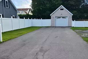 15 Dinsmore St, Lowell, MA 01852 - Photo 22