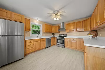 58 Basse Rd, Lynn, MA 01905 - Photo 2