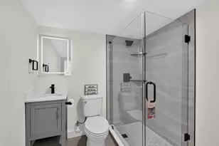 20 Washington Pl, Malden, MA 02148 - Photo 16
