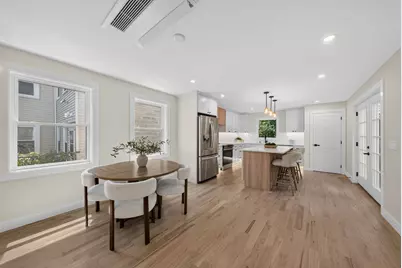 20 Washington Pl, Malden, MA 02148 - Photo 2