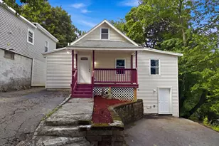 8 Hawkins St, Worcester, MA 01604 - Photo 2