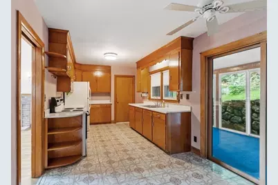 20 Greenwood Road, Peabody, MA 01960 - Photo 8
