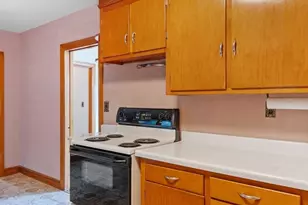 20 Greenwood Rd, Peabody, MA 01960 - Photo 4