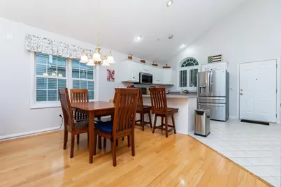 304 Village Ln #304, Bellingham, MA 02019 - Photo 10
