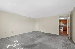 28 9th St, Medford, MA 02155 - Photo 18