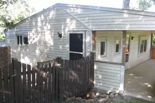 128 N Lake Ave, Southwick, MA 01077 - Photo 4