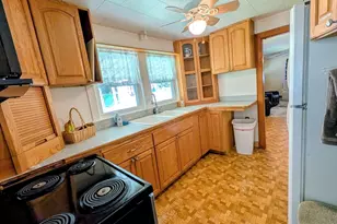 23 Wilderwood Ave, Leominster, MA 01453 - Photo 6