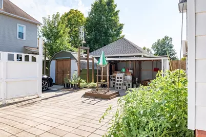 95 Grand St, Springfield, MA 01108 - Photo 6