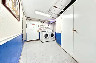 10 Coffey St, Boston, MA 02122 - Photo 22