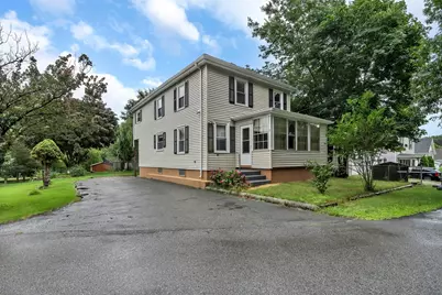 2 Clarendon St, Taunton, MA 02780 - Photo 4