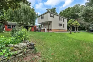 2 Clarendon St, Taunton, MA 02780 - Photo 8