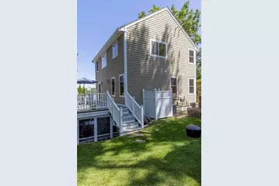 197 Roxy Cahoon Rd, Plymouth, MA 02360 - Photo 8