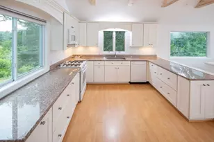 197 Roxy Cahoon Rd, Plymouth, MA 02360 - Photo 16