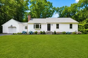 5 Candlewood Dr, Sandwich, MA 02563 - Photo 1