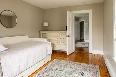 101 Bartholomew St, Peabody, MA 01960 - Photo 10