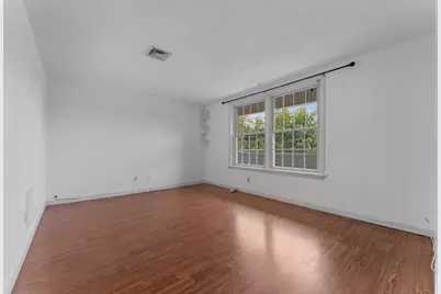 24 South St #21, Medford, MA 02155 - Photo 6