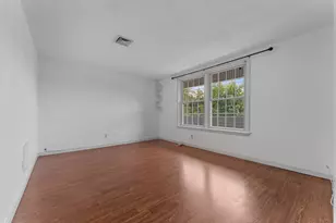 24 South St, Medford, MA 02155 - Photo 6