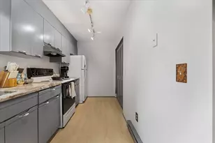 1199 Grafton St, Worcester, MA 01604 - Photo 6