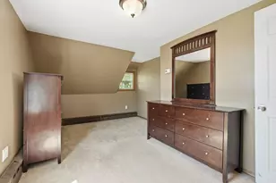 33 Baltimore Ave, Chicopee, MA 01020 - Photo 26
