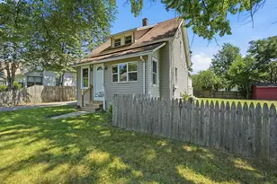 33 Baltimore Ave, Chicopee, MA 01020 - Photo 2