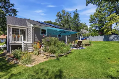 37 Frederickson Ave, Worcester, MA 01606 - Photo 6