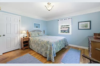 37 Frederickson Ave, Worcester, MA 01606 - Photo 22