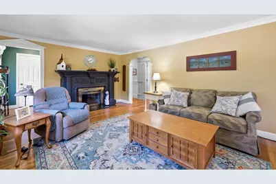 37 Frederickson Ave, Worcester, MA 01606 - Photo 18