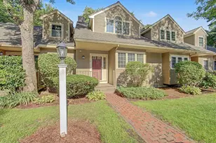6 Lilac Ct, Hopkinton, MA 01748 - Photo 1