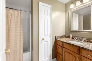 10 Pomeworth St, Stoneham, MA 02180 - Photo 24