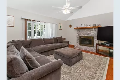 137 Harrington Road, Waltham, MA 02452 - Photo 26