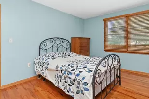137 Harrington Rd, Waltham, MA 02452 - Photo 14