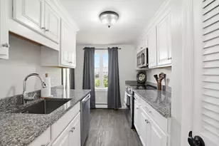 848 Plain St, Marshfield, MA 02050 - Photo 8