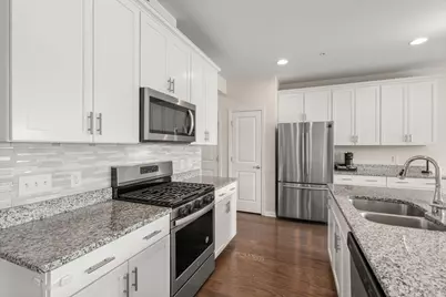 49 Walnut Way #49, Hopkinton, MA 01748 - Photo 8