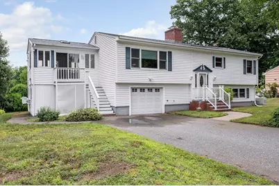 19 Cochrane Cir, Methuen, MA 01844 - Photo 1