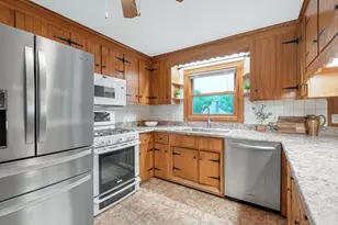 19 Cochrane Cir, Methuen, MA 01844 - Photo 10